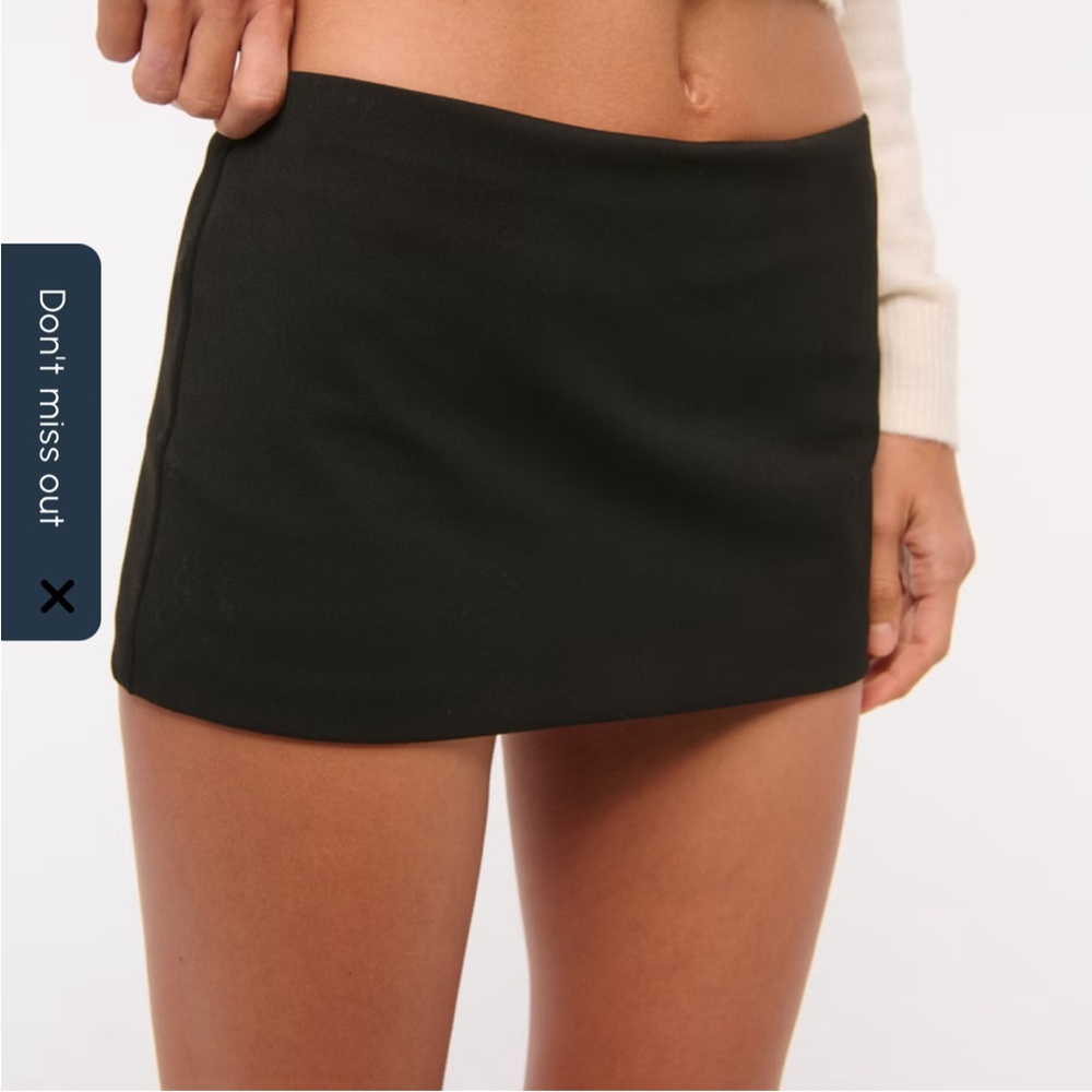 Abercrombie & Fitch Sleek Black Mini Skirt